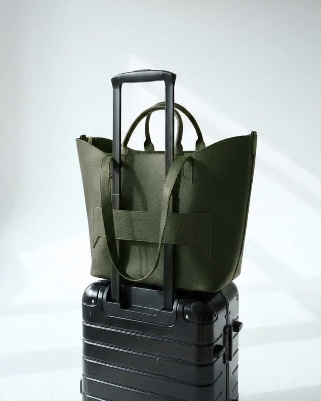 콜로시 토트 나일론 | MTRM 컨셉