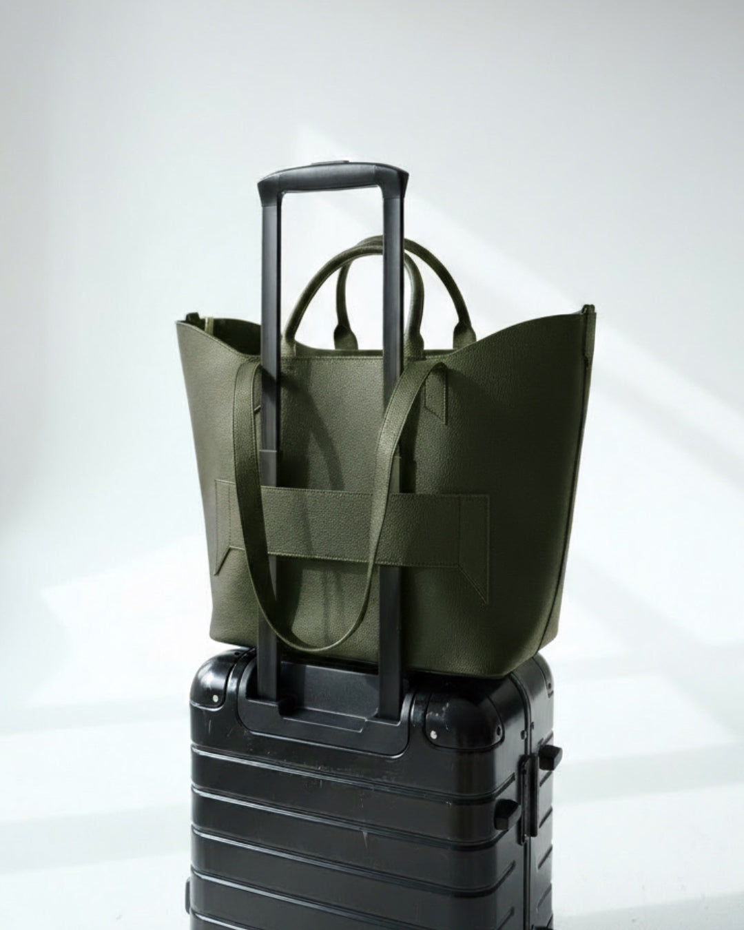 콜로시 토트 나일론 | MTRM 컨셉