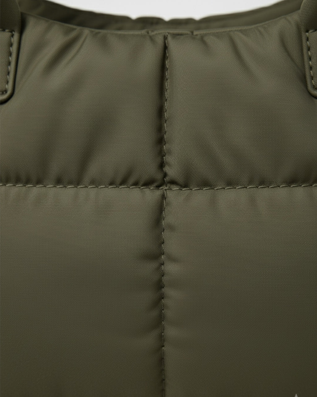 Colossi Tote Nylon | MTRM-Konzept